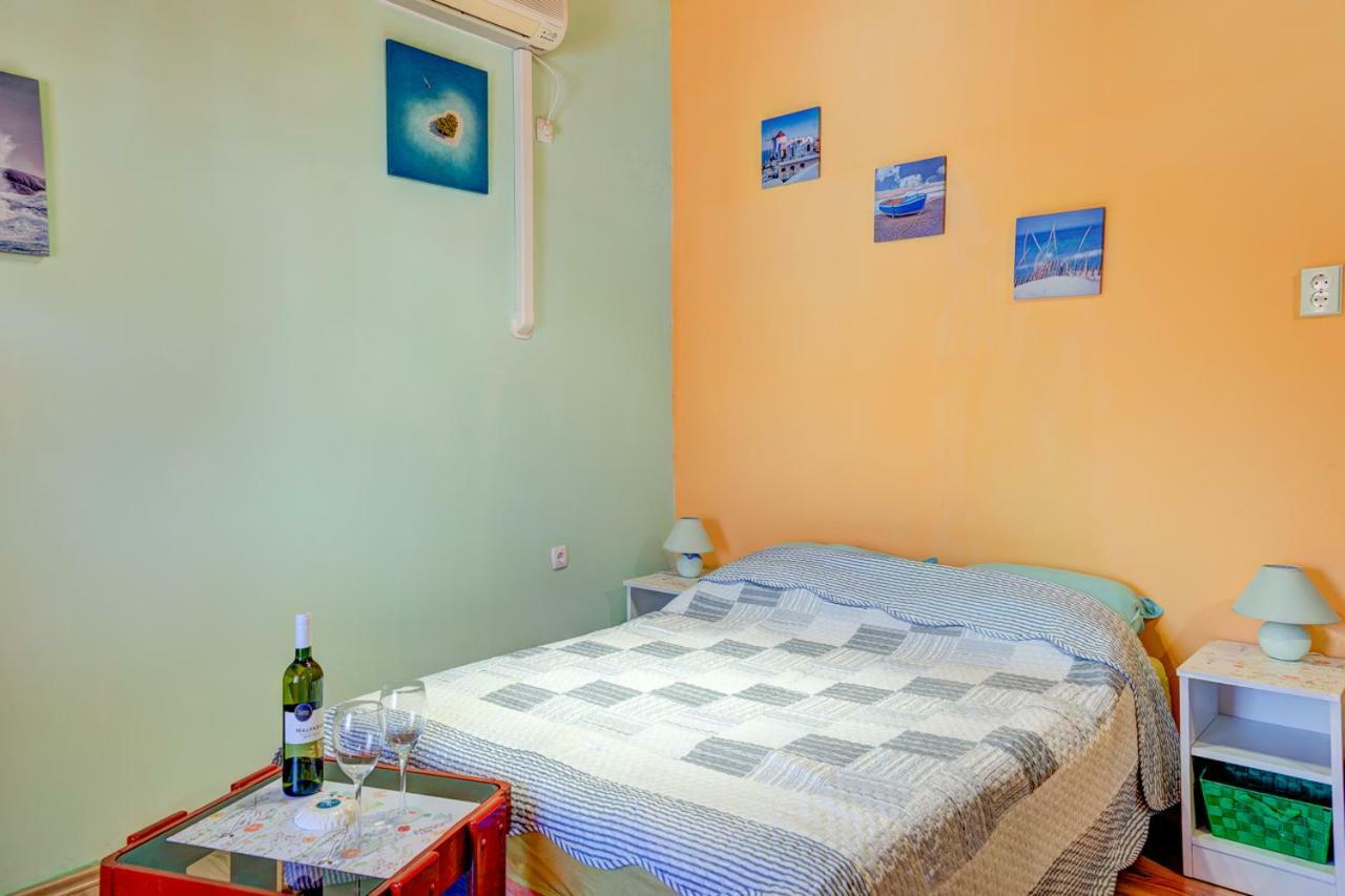 Apartment In Center Pula Luaran gambar